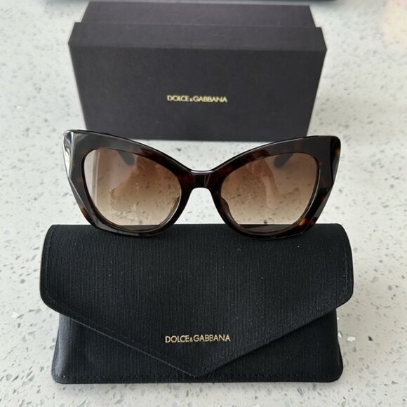 Authentic Dolce & Gabbana Sunglasses - Picture 2 of 4